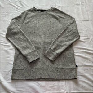 Banana republic light grey crewneck sweatshirt ,unisex,size medium